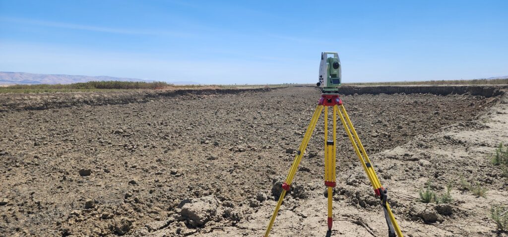 Comprehensive Commercial Land Surveying Services